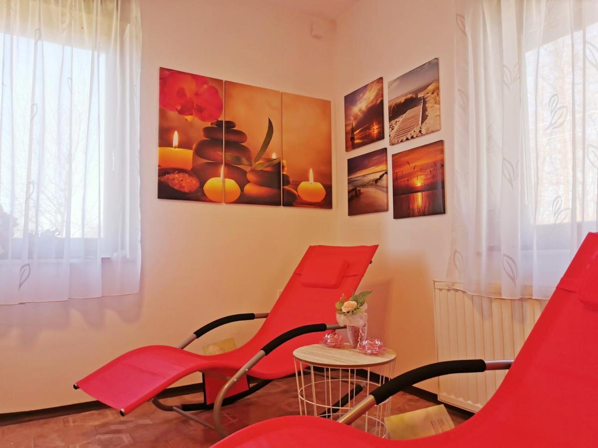 Urlaub Fuer Die Seele - Erholung Pur In Der Natur - Ferienhaus Mit Infrarotkabine & Relax-Raum Rucmanci エクステリア 写真