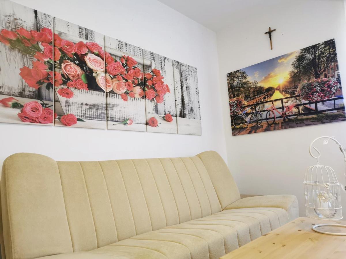 Urlaub Fuer Die Seele - Erholung Pur In Der Natur - Ferienhaus Mit Infrarotkabine & Relax-Raum Rucmanci エクステリア 写真